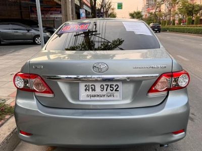 TOYOTA COROLLA ALTIS 1.6G ปี 12 ไม่มีชนหนัก ไม่เคยติดแก็ศ รูปที่ 3