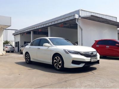 ปี 2018 HONDA ACCORD 2.0 E รูปที่ 3