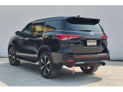 TOYOTA FORTUNER 2.8 V.4WD.TRD AT ปี 2019 รูปที่ 3