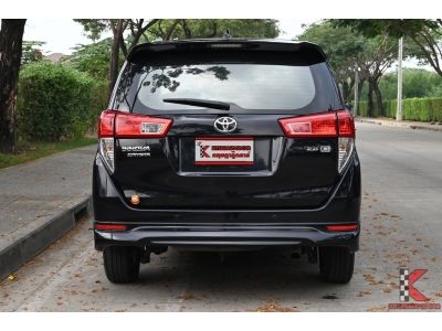 Toyota Innova 2.8 (ปี 2017) Crysta G Wagon รูปที่ 3