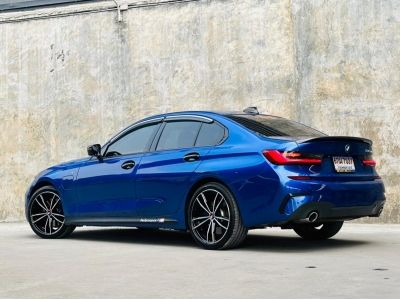 BMW 330e M Sport Portimao Blue G20 ปี 2021 แท้ รูปที่ 3