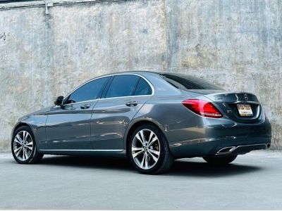 Mercedes-Benz C350e Plug-in Hybrid โฉม W205 ปี 2018 ไมล์ 40,xxx km. รูปที่ 3