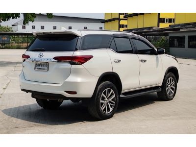 TOYOTA NEW FORTUNER 2.8 V.2WD. AT ปี 2017 รูปที่ 3