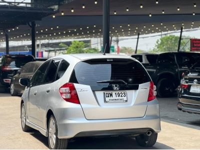 2009 HONDA JAZZ GE 1.5SV ผ่อนเพียง 5,xxx เท่านั้น รูปที่ 3