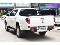 2015 MITSUBISHI TRITON DOUBLE CAB 2.4 GLS ( เบนซิน ) รูปที่ 3