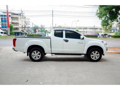 เครดิตดีฟรีดาวน์ 2016  Isuzu D-Max Space Cab 1.9 Hi-Lander L ดีเซล MT รูปที่ 3