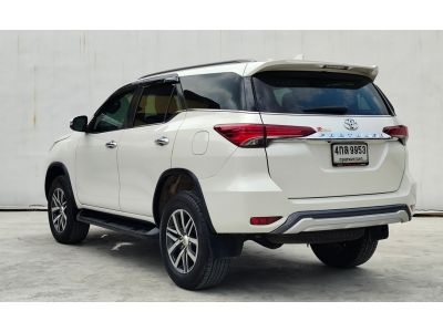 TOYOTA NEW FORTUNER 2.4 V.2WD.AT ปี 2017 รูปที่ 3