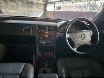 BENZ C220 / ELEGANCE  รถบ้าน เจ้าของขายเอง รูปที่ 3