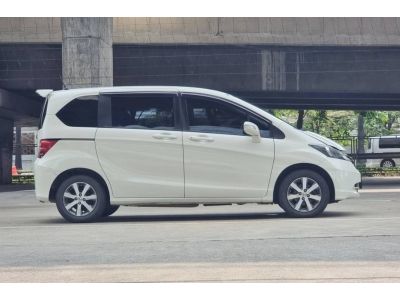 Honda FREED 1.5 SE AT ปี 2013 รูปที่ 3