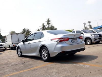 TOYOTA CAMRY 2.0 G (MC) CC. ปี 2019 สี เงิน เกียร์ Auto รูปที่ 3