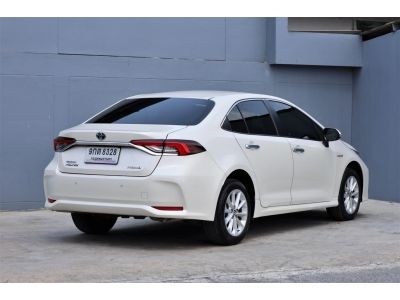 2019 TOYOTA ALTIS 1.8 HV MID auto ฟรีดาวน์ รูปที่ 3