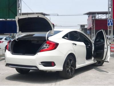 2021 Honda Civic FC 1.8 EL เครดิตดีฟรีดาวน์ รูปที่ 3