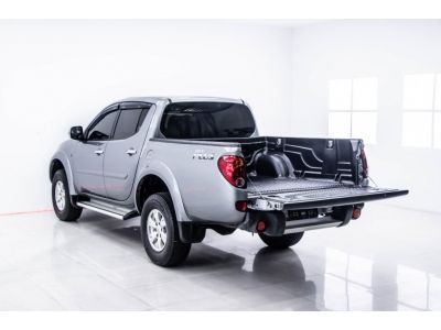 2014 MITSUBISHI TRITON 2.5 PLUS 4DR เกียร์ออโต้ AT ผ่อน 3,513 บาท 12 เดือนแรก รูปที่ 3