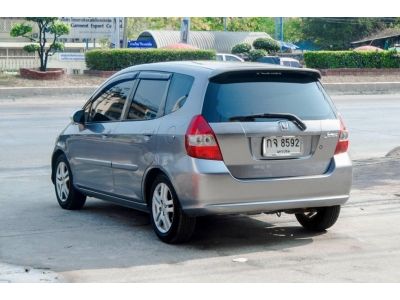 honda jazz รูปที่ 3