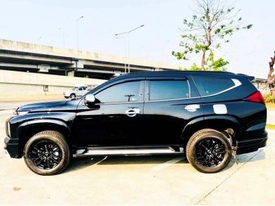 รถสภาพป้ายแดงจริงๆ Mitsubishi pajero sport 2.4 GT-Premium  2WD Elite Edition ปี 2022 จด23 รูปที่ 3