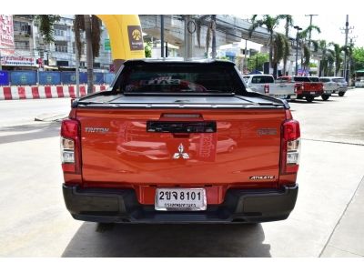 ปี 2021 MITSUBISHI TRITON D-CAB 2.4 GT PLUS ATHLETE CC. สี ส้ม-ดำ เกียร์ Auto รูปที่ 3