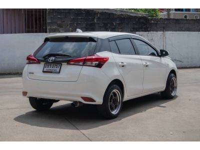 โตโยต้า ชัวร์ Toyota Yaris 1.2 Entry A/T ปี 22 รูปที่ 3