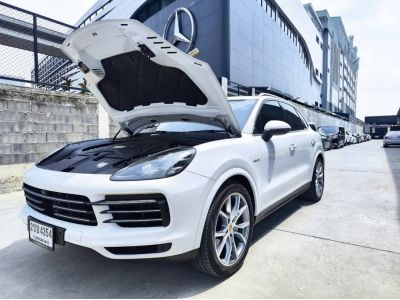 2022 PORSCHE CAYENNE E - HYBRID  สี Carera White รูปที่ 3