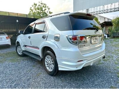 Toyota Fortuner 3.0V Smart VN Turbo เกียร์ Auto 2WD ปี 2012 รูปที่ 3