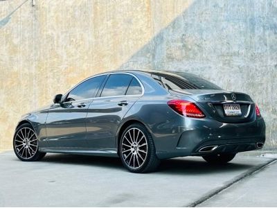 รถบ้านสภาพสวยกริ๊บบ  BENZ C350e AMG DYNAMIC โฉม W205 2017 รูปที่ 3