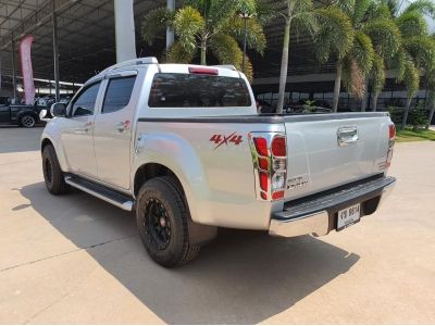 ISUZU D-MAX 4 ประตู V-cross 2.5Ddi Hi-LANDER 4×4 เกียร์ธรรมดา ปี 2014 รูปที่ 3