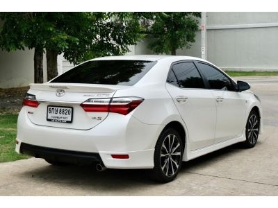 2017 TOYOTA ALTIS 1.8ESPORT รูปที่ 3