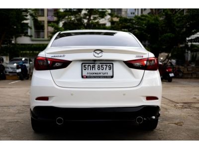 Mazda 2 1.5 ดีเซล  สีขาว เกียร์ออโต้ ปี 2017 รูปที่ 3