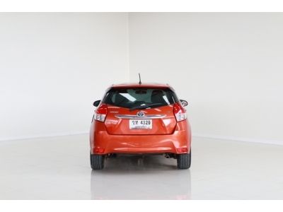 Toyota Yaris 1.2 G ปี 2015 สีส้ม เกียร์อัตโนมัติ รูปที่ 3