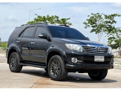 2014 TOYOTA FORTUNER 2.7 V เบนซิน รับประกันตัวถังเดิมๆ100% รูปที่ 3