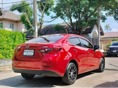 MAZDA MAZDA2 1.5 xd high plus ปี2015 สีแดง  เกียร์ A/Tรถมือเดียว รูปที่ 3