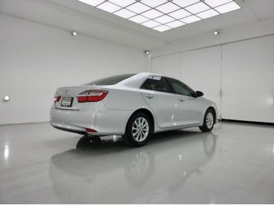 TOYOTA CAMRY 2.0 G (MC)  ปี 2018  สีเงิน รูปที่ 3