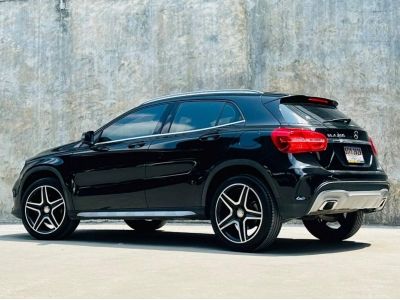 2017 BENZ GLA250 โฉม W156 รูปที่ 3