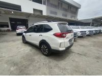 HONDA BR-V 1.5 V ปี 2019  สีขาว รูปที่ 3