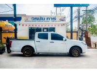 ISUZU D-MAX 1.9 S DOUBLE CAB M/T ปี2017 รูปที่ 3