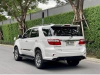 2011 TOYOTA FORTUNER 3.0 TRD รูปที่ 3