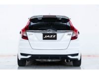 2018 HONDA JAZZ GK 1.5 RS ผ่อน    4,321   บาท 12 เดือนแรก รูปที่ 3