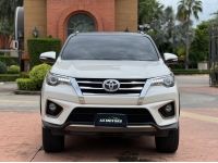 2017 Toyota Fortuner 2.8 TRD Sportivo BLACK TOP 4WD SUV รถสวย สภาพดี พร้อมใช้งาน รูปที่ 3