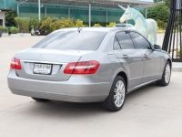 เบนซ์  ปี 2012 Benz E-CLASS W212 E250 CDI 2.1 BlueEFFICIENCY Sedan AT รถสวย พร้อมใช้ รถบ้าน ฟรีดาวน์ เจ้าของขายเอง รูปที่ 3