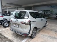 TOYOTA Sienta 1.5 V 2018 รูปที่ 3