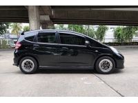 ขายถูก Honda Jazz GE 1.5 V i-VTEC AT ปี 2010 รูปที่ 3