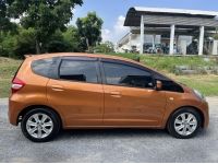 ขายรถ Honda Jazz เจ้าของขายเอง รถมือเดียวตั้งแต่ออกจากศูนย์ เข้าศูนย์เช็คระยะตลอด แถมประกันชั้น 1 ของวิริยะ เหลืออีก 11 เดือน และ พรบ. รูปที่ 3