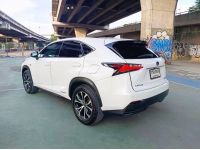 LEXUS NX300h F SPORT AWD TOPสุด ขับเคลื่อน 4 ล้อ 2017 ขาวภายในแดง รูปที่ 3