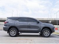 2021 TOYOTA FORTUNER 2.4V 2WD รูปที่ 3