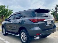 TOYOTA FORTUNER 2.4 V 2WD ปี 2021 ไมล์ 64,xxx Km. ผ่อน 17,xxx บาท รูปที่ 3