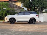 TOYOTA FORTUNER, 2.8 TRD SPORTIVO BLACK TOP 4WD ปี 2017 รถสวยไม่เคยชน รูปที่ 3