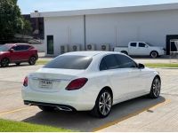 Mercedes-Benz C220d Avantagarde W205 2020 รูปที่ 3