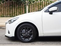 MAZDA 2 1.3 SKYACTIVE SPORT HIGH CONNECT (MNC) ปี 2019 สภาพป้ายแดง รูปที่ 3