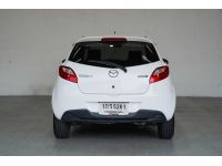 MAZDA 2 1.5 GROOVE 5 ประตู AT ปี 2013 สีขาว รูปที่ 3