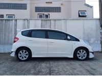 Honda Jazz 1.5V MCAuto ปี 2012 รูปที่ 3