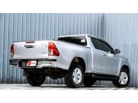 ขายรถ Toyota Revo cab 2.4 E Prerunner ปี 2019 สีเทา เกียร์ธรรมดา รูปที่ 3